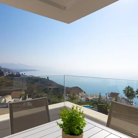 Amplio Vista Mar Frontal Torrox